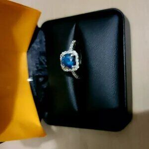 Women's Blue diamond 10k White Gold engagement cocktail ring